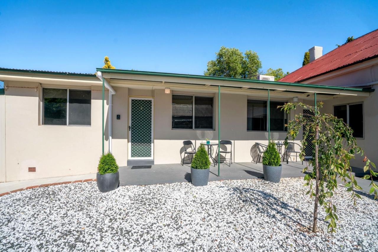 Unit 4 - 8 Summer Street Orange